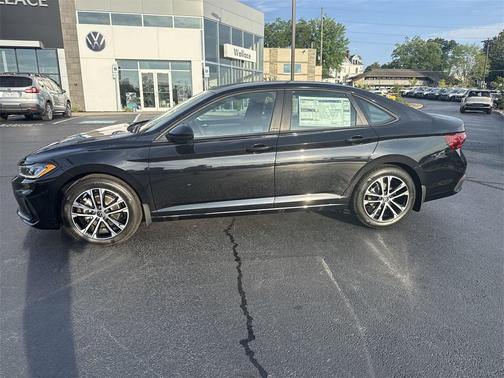 2025 Volkswagen Jetta 1.5T Sport