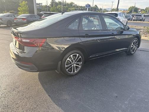 2025 Volkswagen Jetta 1.5T Sport