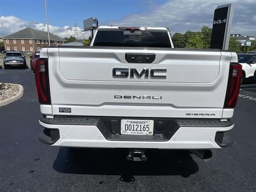 White Frost Tri-Coat 2025 GMC Sierra 2500 Denali Ultimate
