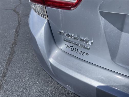 2017 Subaru Impreza 2.0i