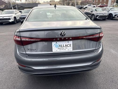 Platinum Gray Metallic 2026 Volkswagen Jetta 1.5T Sport