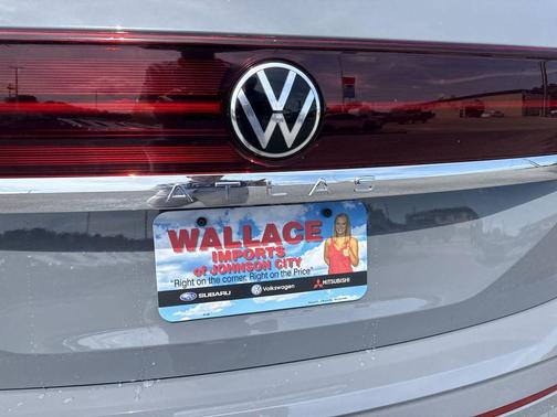 Platinum Gray 2026 Volkswagen Atlas 2.0T SEL Premium R-Line