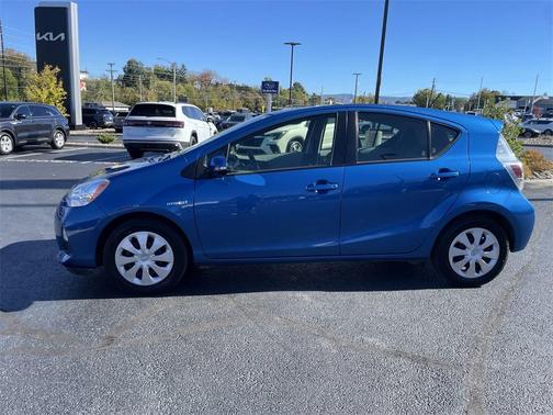 2014 Toyota Prius c Four