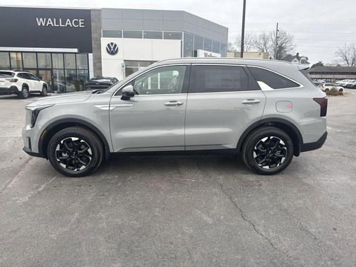 Wolf Gray 2026 Kia Sorento S