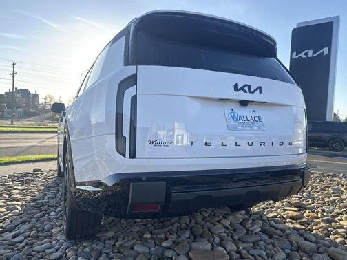 Glacial White Pearl 2027 Kia Telluride EX
