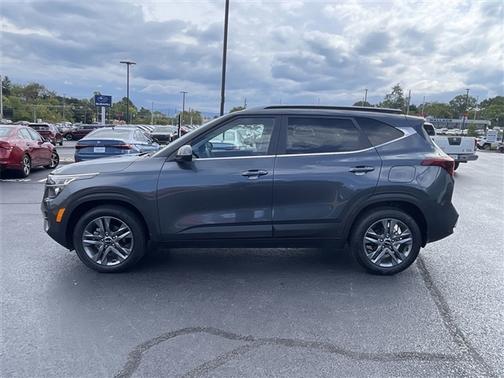 2023 Kia Seltos S