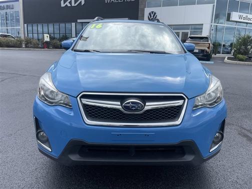Hyper Blue 2016 Subaru Crosstrek 2.0i Premium