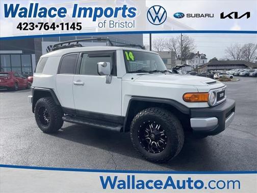 2014 Toyota FJ Cruiser Base