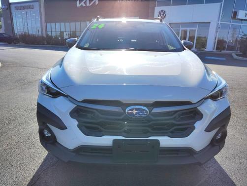 Crystal White Pearl 2024 Subaru Crosstrek Premium