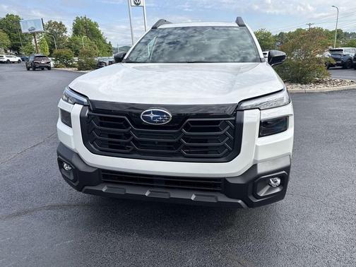 Crystal White Pearl 2026 Subaru Outback Touring XT