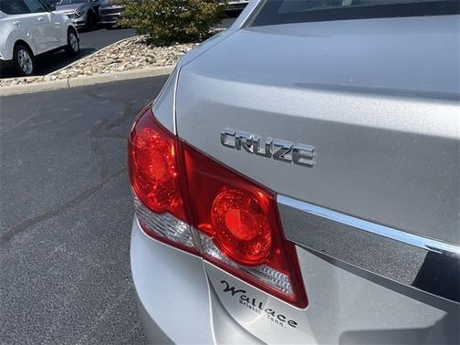 2013 Chevrolet Cruze LS