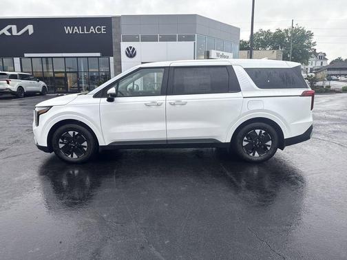 Snow White Pearl 2026 Kia Carnival Hybrid LXS