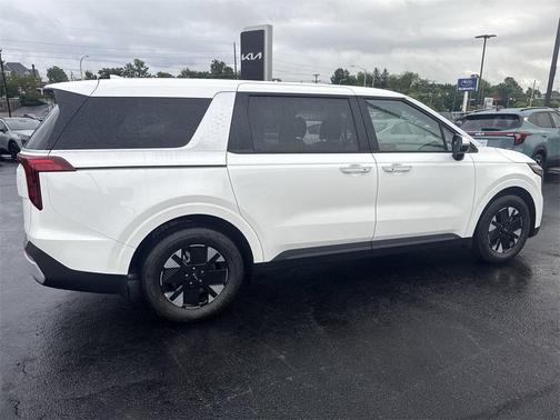 2026 Kia Carnival Hybrid LXS