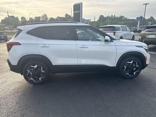 2025 Kia Seltos EX