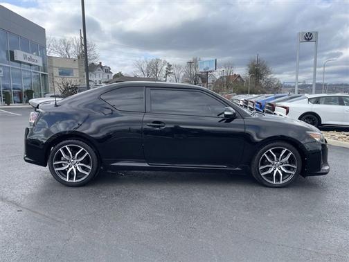 2016 Scion tC Base
