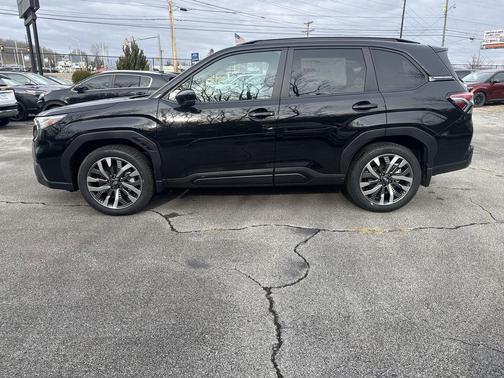 Crystal Black Silica 2026 Subaru Forester Touring