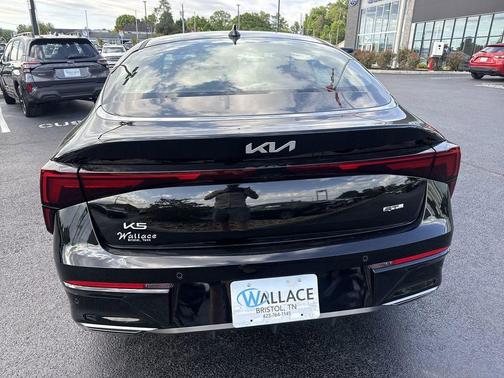 Aurora Black Pearl 2026 Kia K5 GT-Line