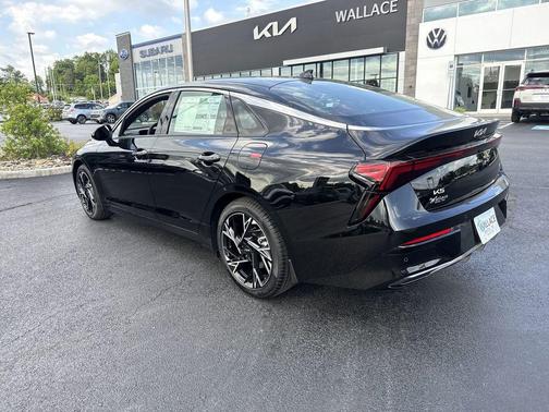 Aurora Black Pearl 2026 Kia K5 GT-Line