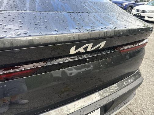 Gray 2026 Kia K4 LX