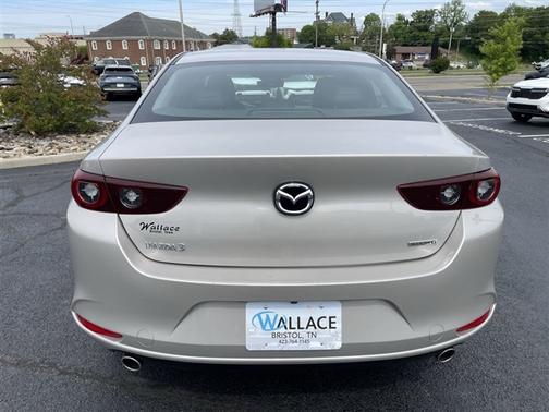 Platinum Quartz Metallic 2024 Mazda Mazda3 FWD w/Preferred Package
