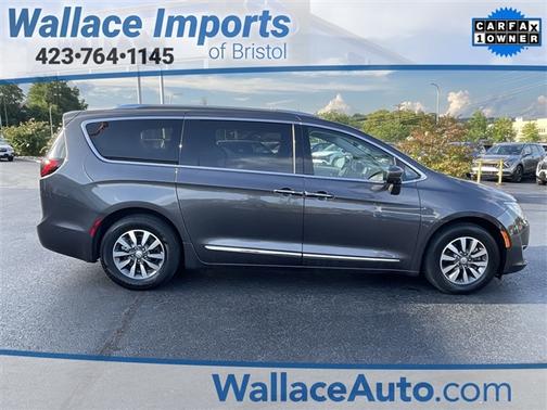 2020 Chrysler Pacifica Touring-L Plus