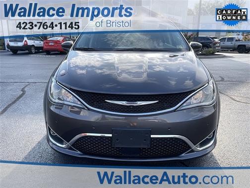 2020 Chrysler Pacifica Touring-L Plus