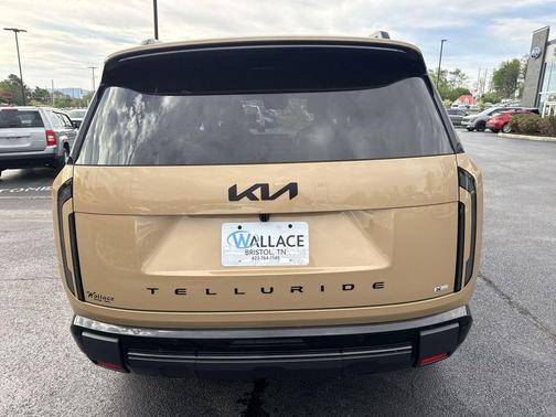 Terrain 2027 Kia Telluride EX