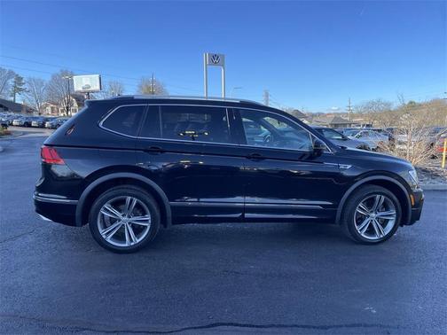 2019 Volkswagen Tiguan 2.0T SEL R-Line