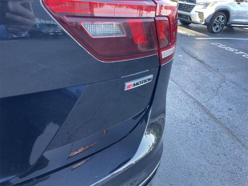 2019 Volkswagen Tiguan 2.0T SEL R-Line