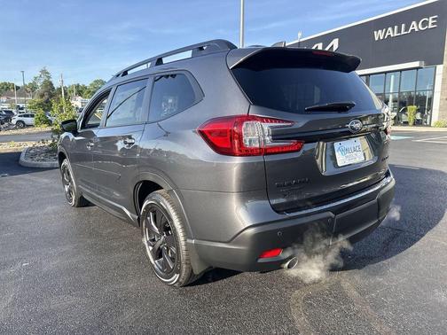 Magnetite Gray Metallic 2026 Subaru Ascent Premium