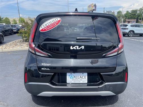 Fusion Orange 2023 Kia Soul LX