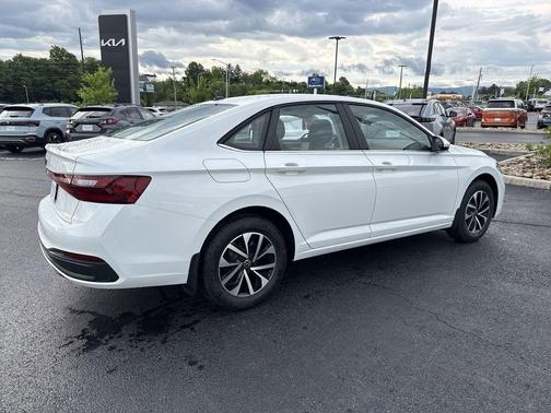 Pure White 2026 Volkswagen Jetta 1.5T S
