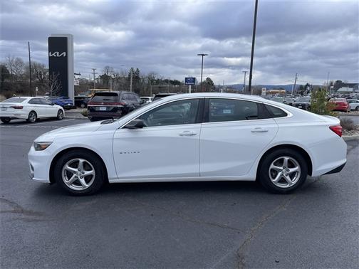 2016 Chevrolet Malibu LS