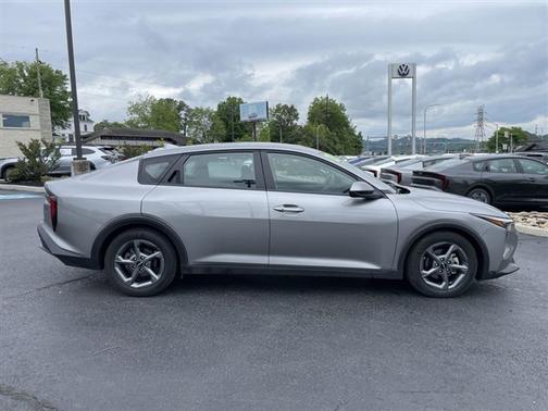 Steel Gray 2025 Kia K4