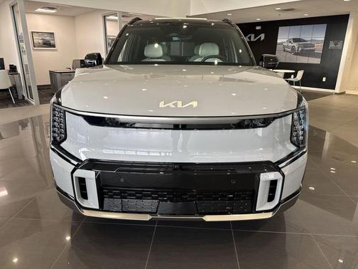 Ebony Black 2026 Kia EV9 GT-Line