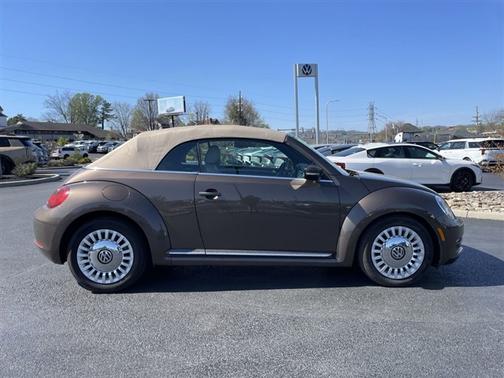 2015 Volkswagen Beetle 1.8T