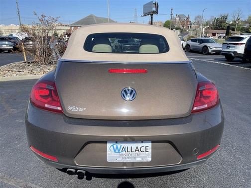 2015 Volkswagen Beetle 1.8T