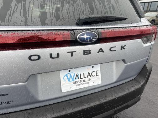 Ice Silver Metallic 2026 Subaru Outback Limited