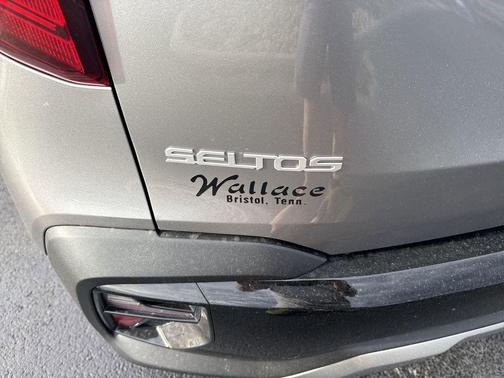 Steel Gray 2026 Kia Seltos S