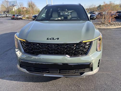 Green 2026 Kia Sorento Hybrid X-LINE SX PRESTIGE
