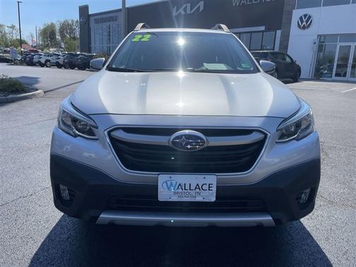 Ice Silver Metallic 2022 Subaru Outback Limited