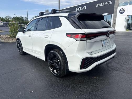 Opal White Pearl 2026 Volkswagen Tiguan 2.0T SE R-Line Black