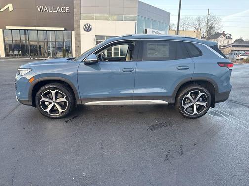 Monterey Blue Pearl 2026 Volkswagen Tiguan 2.0T SE
