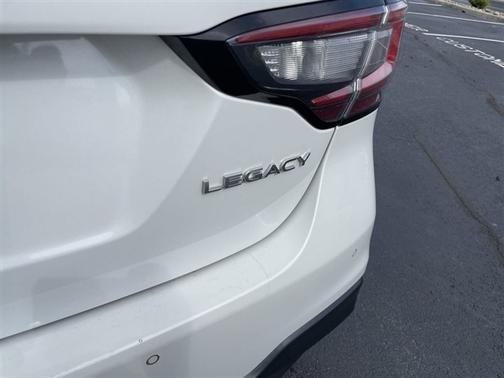 2024 Subaru Legacy 