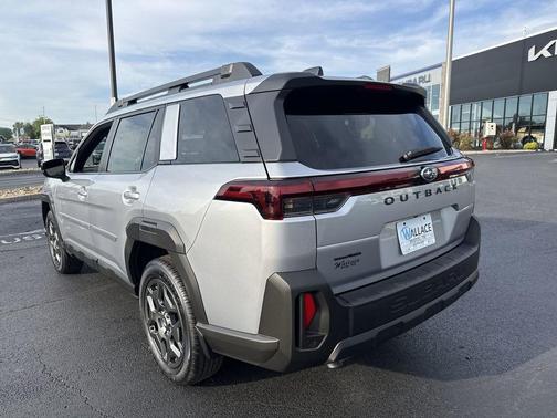 Ice Silver Metallic 2026 Subaru Outback Premium