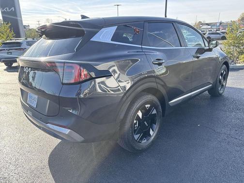 Gray Metallic 2026 Kia Sportage LX