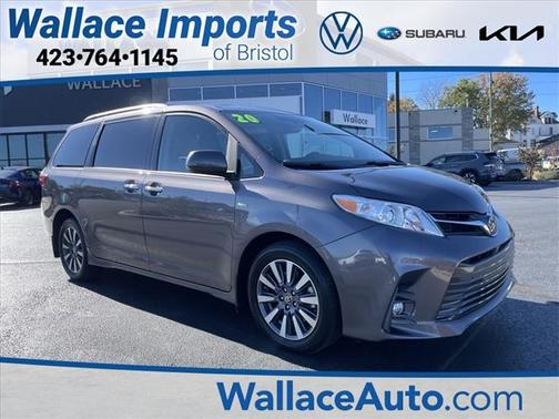 2020 Toyota Sienna XLE