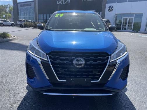 Electric Blue Metallic 2024 Nissan Kicks S
