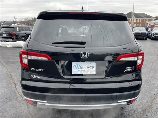 2022 Honda Pilot Touring 7-Passenger