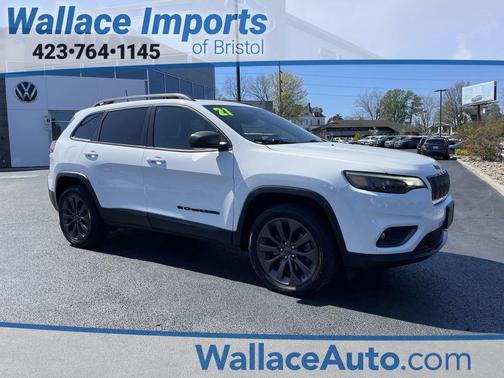 Bright White Clearcoat 2021 Jeep Cherokee Latitude Lux